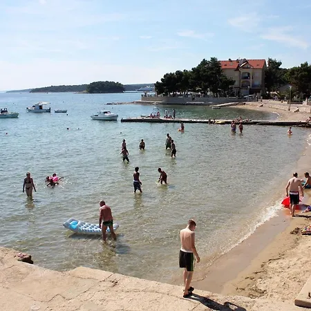 아파트 By The Sea Banjol, Rab - 16638