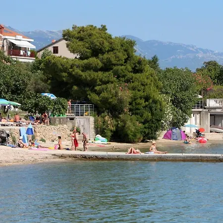Lägenhet By The Sea Banjol, Rab - 16638 Banjol